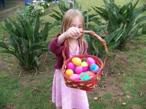 easter-week-017 Kira and her Easter Eggs